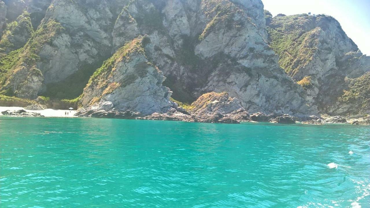 Acquarium Tropea Bed & Breakfast Ngoại thất bức ảnh